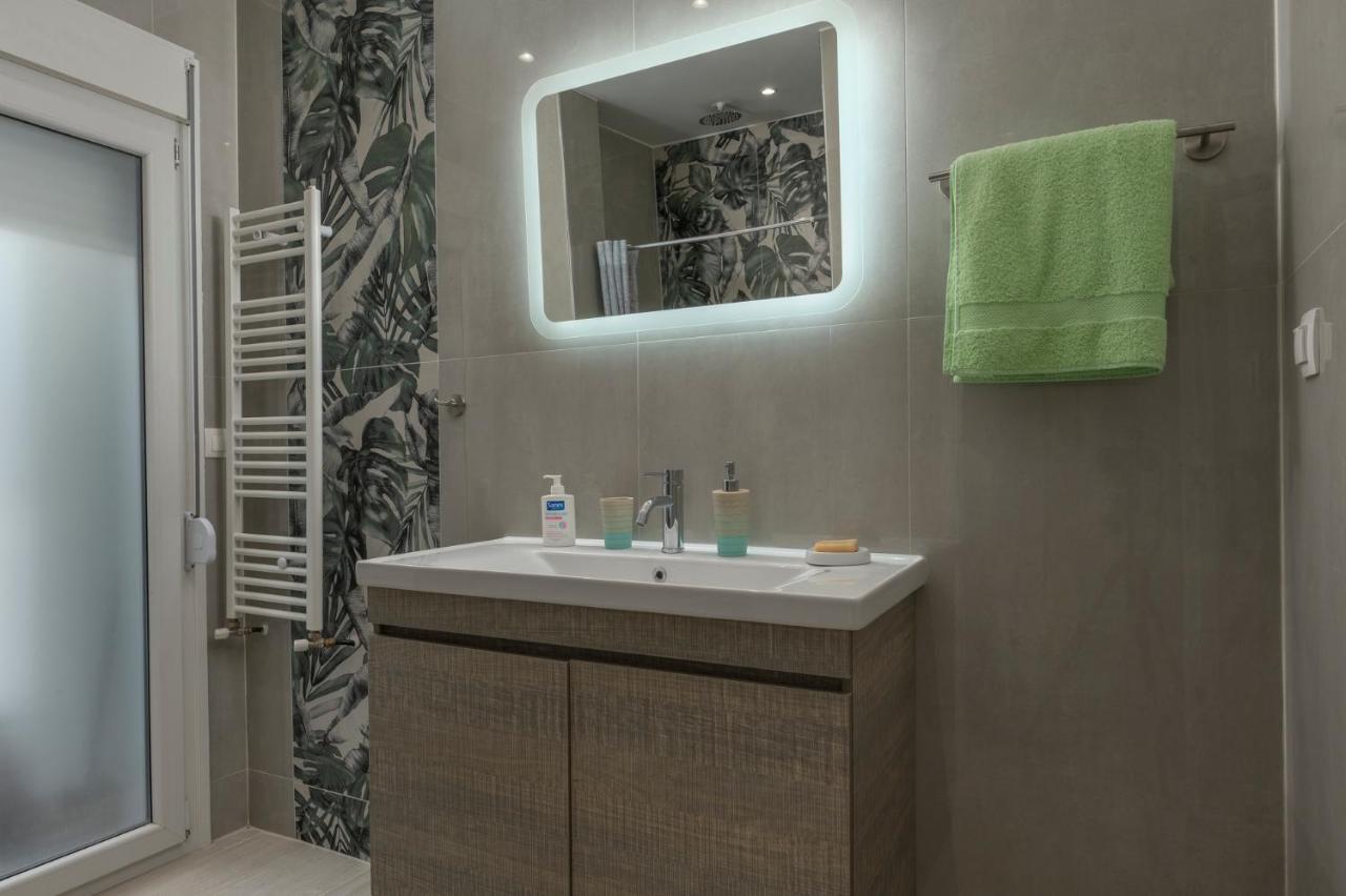 Kosmos Service Apartment City Center 3 With Additional Cost Parking Thessaloníki Luaran gambar